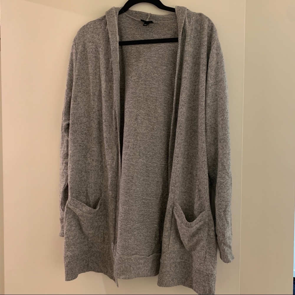 Torrid Super Soft Plush Light Grey Cardigan Size 2X